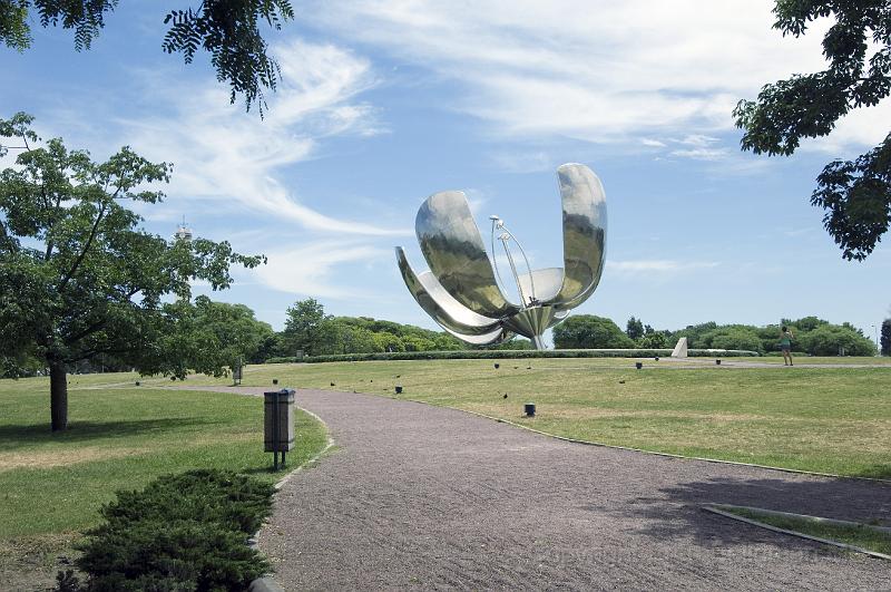 20071201_114450  D2X 4200x2800.jpg - Floralis Generica Sculpture, a 70 foot sculpture; the petals are mechanized to open during the day and close at night. The colors can be magnificent at night.  Buenos Aires, Argentina